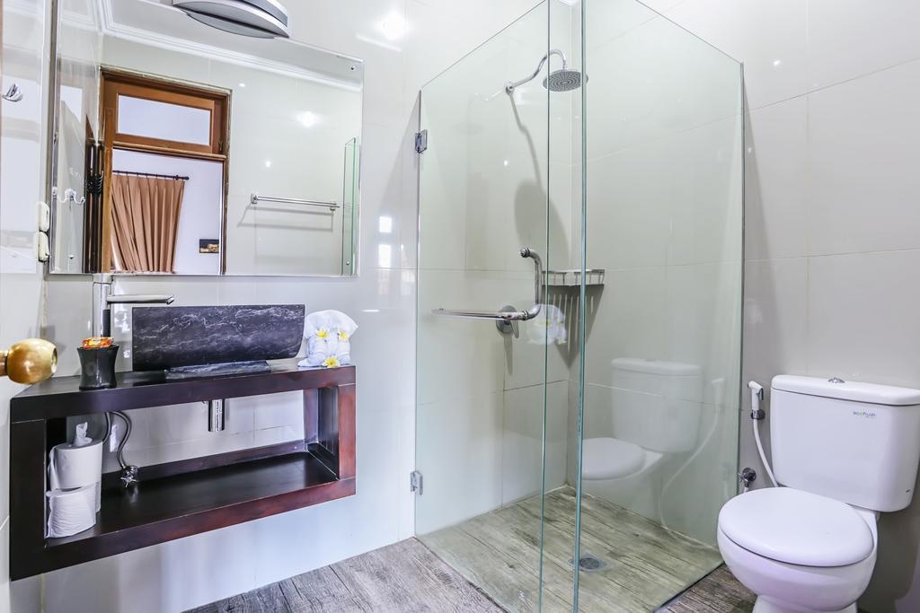 Bali Holiday Villas Kuta Кута Экстерьер фото